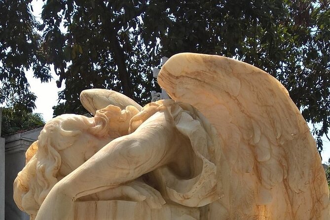Heritage Routes of Guayaquils Cemetery - Preservation Efforts and Conservation Projects