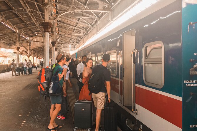 Highlights of Sri Lanka by Train (12) - Infant Seats Available on Request