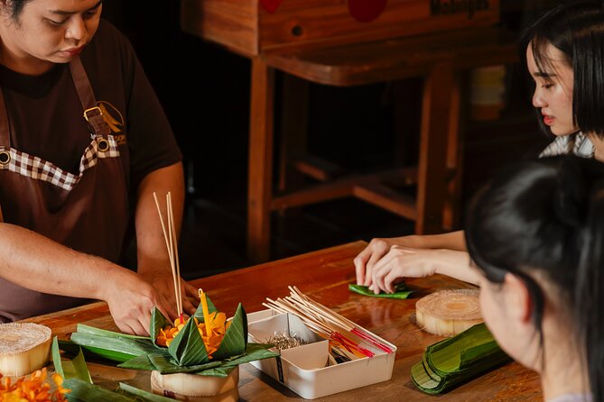 Historic Thai Cooking Class & Botanic Escape - Meeting Point Information
