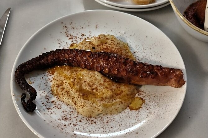 History and Culture With Tapas Dinner - Guided Tour Through Historic Sites