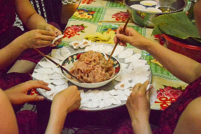 Hoi An Evening Walking Food Tour - Tour Logistics