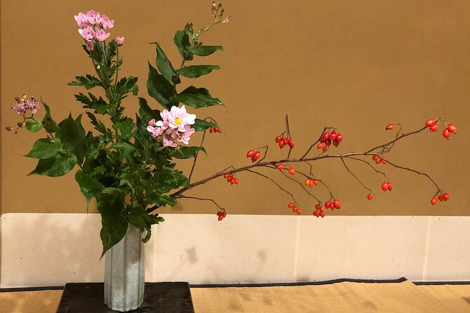 Ikebana Traditional Japanese Art of Flower Arranging - Ikebana Tools and Materials