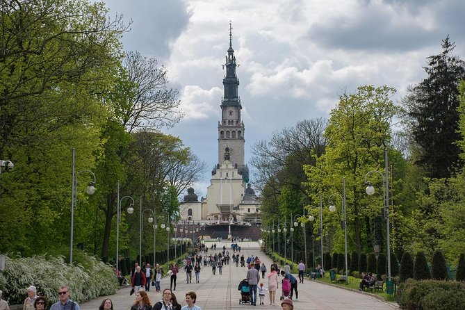 Jasna Gora & Black Madonna Small Group Tour From Warsaw With Lunch - Lunch Details