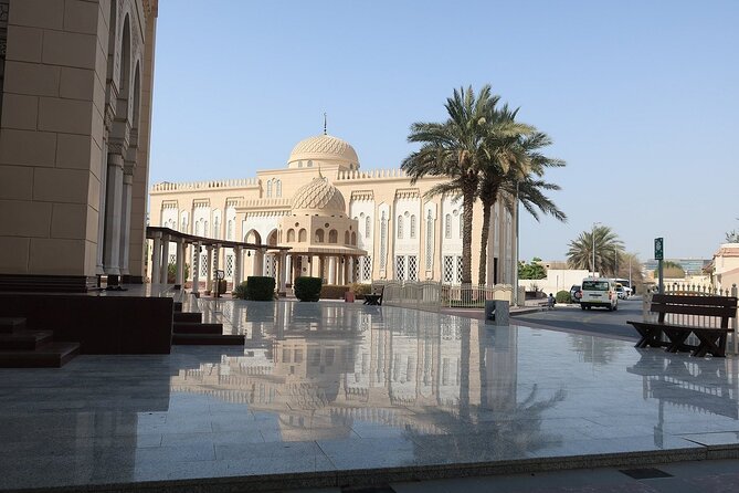 Jumeirah Mosque Private Tour for Two Hours With Private Transfers - Tour Location and Duration