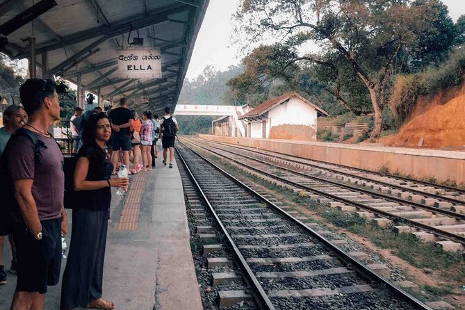 Kandy to Ella Train Reserved Seat Tickets - Host Responses