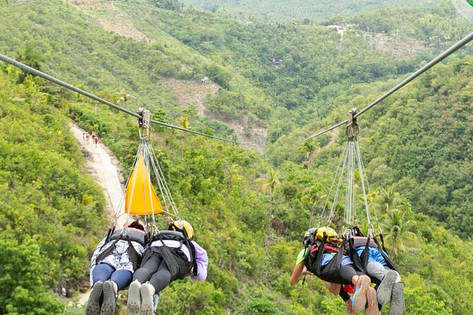 Kawasan Falls Day Adventure in Moalboals Ultimate Combo - Meeting Point and End Point