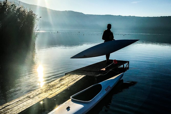 Kayak Tour on Lake Albano With Tasting (Optional)