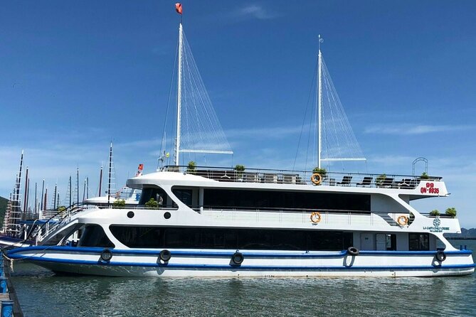 La Casta Daily Cruise – OUTDOOR JACUZZI – 07 Hours on Halong Bay