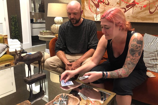 Learn Magic and Mindreading Like a Pro - Practicing and Performing With Confidence
