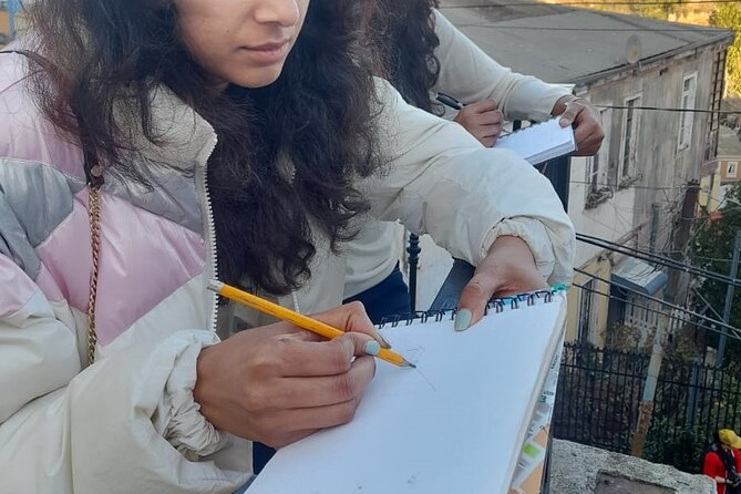 Learn Urban Sketching While You Tour Valparaíso - What to Expect During the Tour