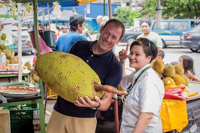 Lets Go for Kuala Lumpur Food Experience With Local Host - Food Sampling Experience