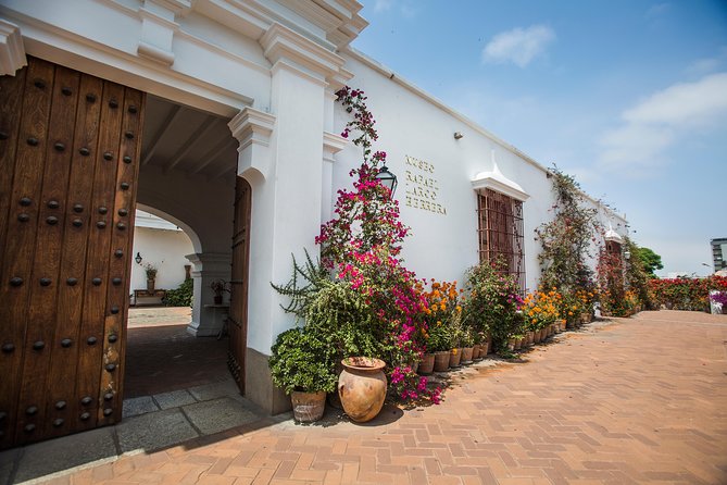 Lima: Private Larco Museum With Lunch - Pickup Details and Important Notes