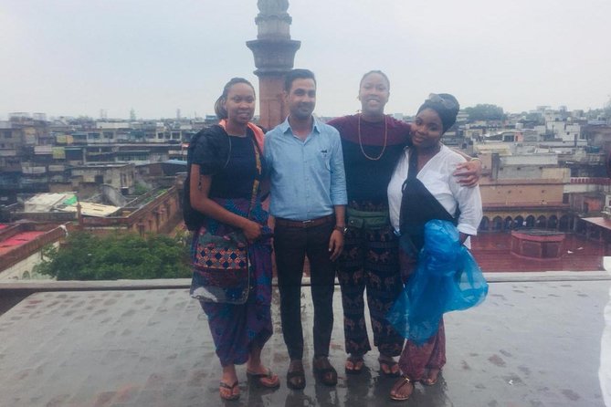 Local Shopping Tour in Delhi - Additional Info