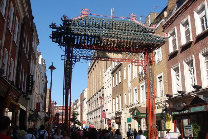 London Full Day Private Tour by Walking and Public Transportation - What To Expect