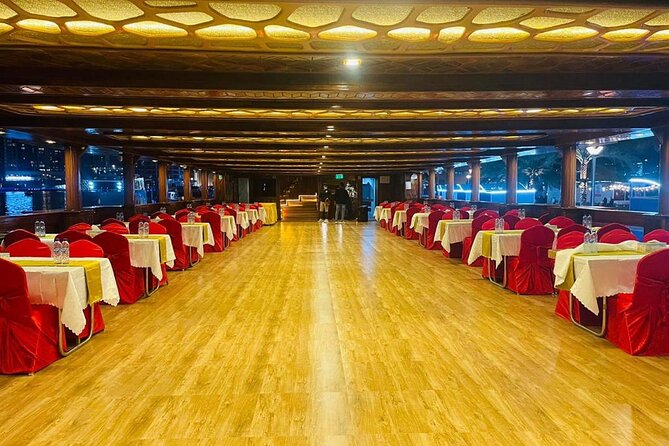 Luxury Dubai Marina Dhow Dinner Cruise With Private Transfer - Accessibility Features