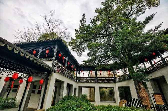 Luzhi Ancient Water Town Private Tour From Suzhou With Lunch - Cancellation Policy