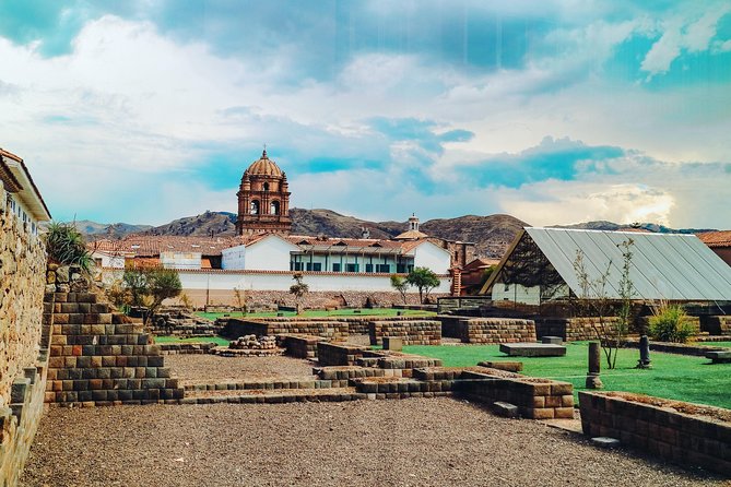 Machu Picchu 2 Days by Train (With Stop in Pisac City & Ollantaytambo) - Accommodation Information