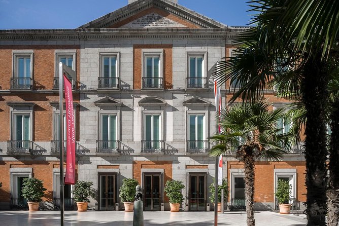 Madrid Private Walking Tour of Thyssen and Reina Sofia Museums - Meeting Point Details