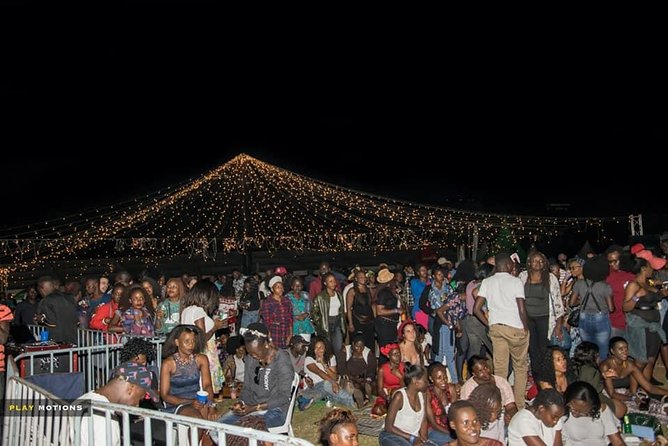 Magic Christmas Tour in Kampala - Operating Hours