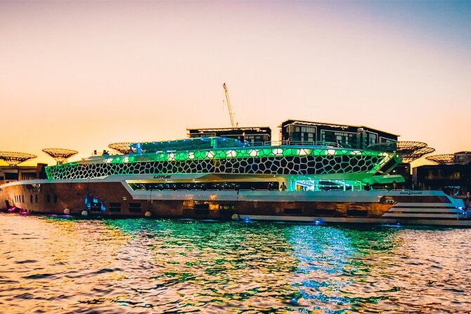 Marina Luxury Mega Yacht Cruise Dinner - Route Information