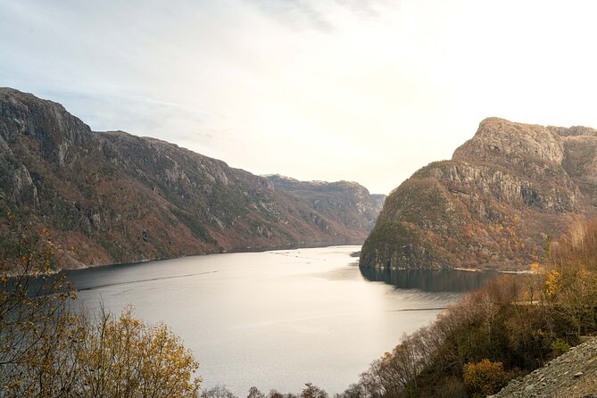 Mountains, Fjords and City: 3-Day All Inclusive-Guided Tour - Booking and Payment Information