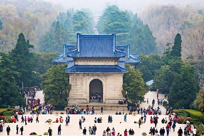 Nanjing Purple Mountain Private Hiking Tour With Lunch and Cableway - Price and Booking Information