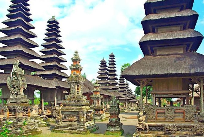 Natures Beauty Unveiled: Jatiluwih Rice Terrace and Temple - Capture Unforgettable Memories