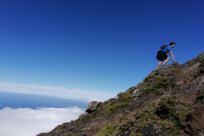 Night Climb to Pico Mountain Min 4 PAX - Pricing and Booking Information