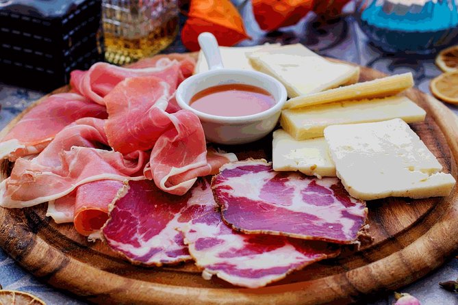 Night Safari and Aperitif Near Florence
