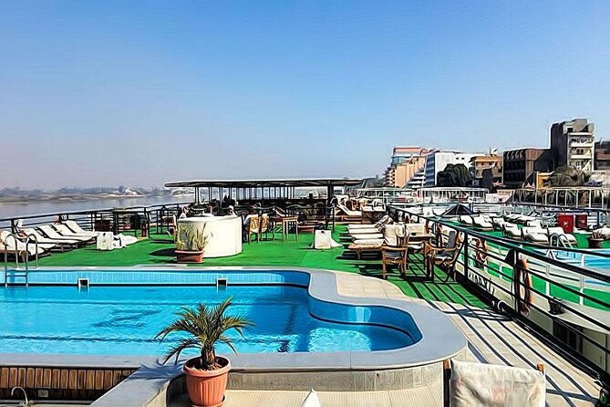 Nile Cruise From Luxor for 3 Nights / 4 Days - Guided Tours and Excursions