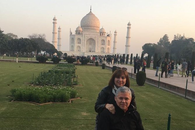 One Day Agra Sightseeing and Drop at Delhi Airport - What To Expect