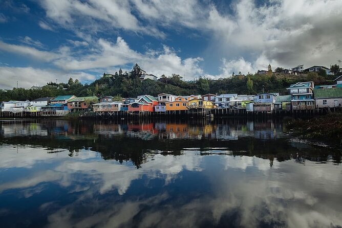 Palafitos of Castro: A Self-guided Audio Tour of Chiloe Island - Starting Your Journey at Plaza De Armas
