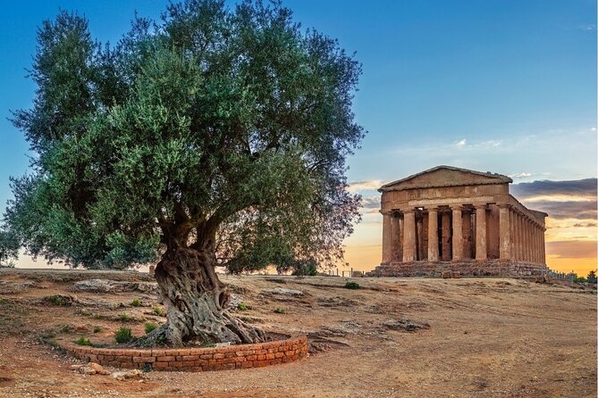 Palermo to Taormina Tour With a Stop in Agrigento and Armerina - Agrigento Stop