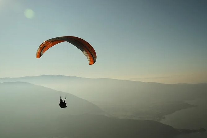 Paragliding in Kullu Manali
