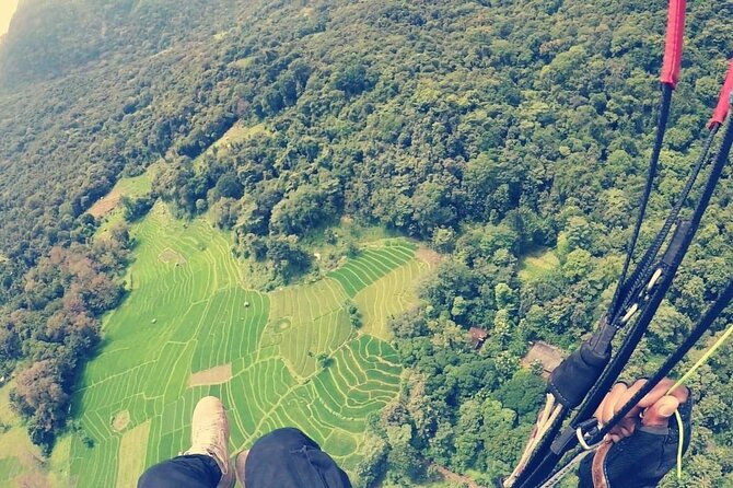Paragliding in Kurunegala - Safety Equipment and Pickup Arrangements