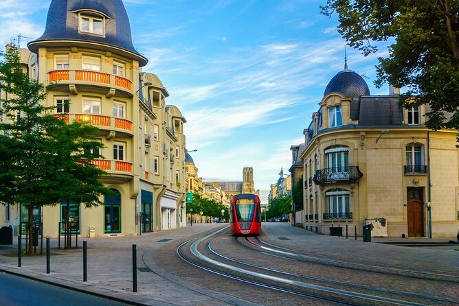 Paris to Reims One Way or Round-Trip Transfer in Sedan Car or Van - Pickup Information