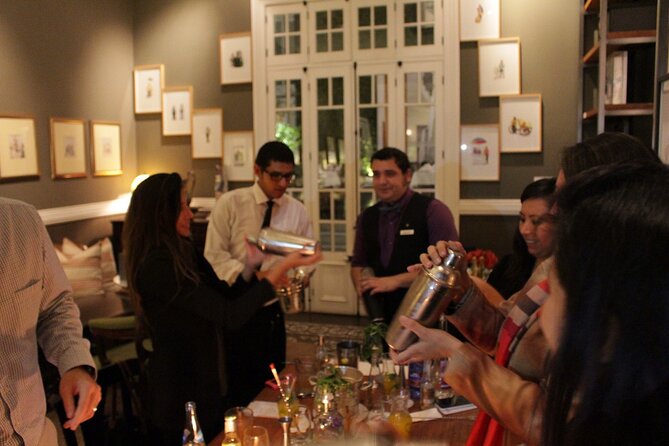 Participative Cocktail Class by Hotel B - Schedule and Availability