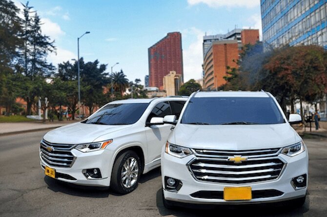 Pereira to Cali or Viceversa Private Transportation - Customer Support Services