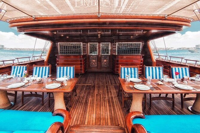 Pirates Premium Sailing Boat, Snorkeling Trip - Hurghada - Meals