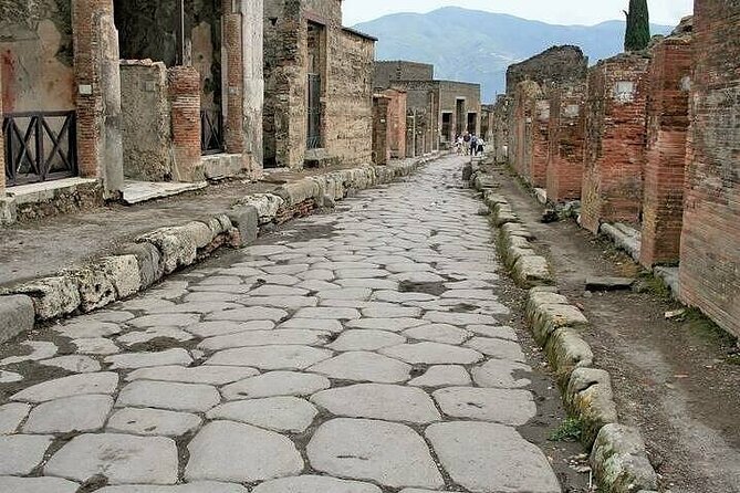 Pompeii-Amalfi Coast Combined Tour With Lunch - Timing and Logistics