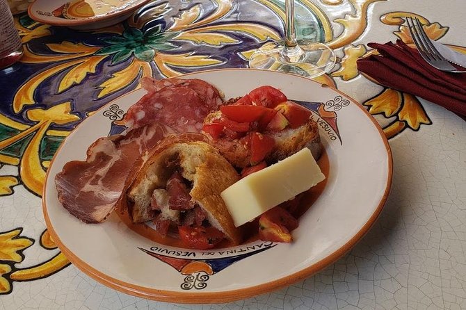 Pompeii Private Tour + Wine Tour and Tasting Menu Near Vesuvius - Additional Information