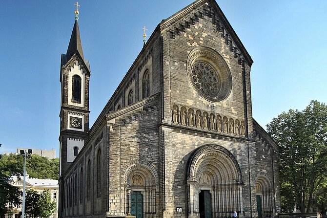 Prague Alternative Tour in Holesovice Karlin and Zizkov - Pricing and Inclusions