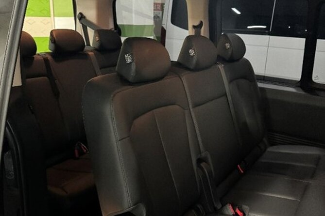 Private Airport Transfer: Seoul City to Incheon Airport (1-5 Pax)