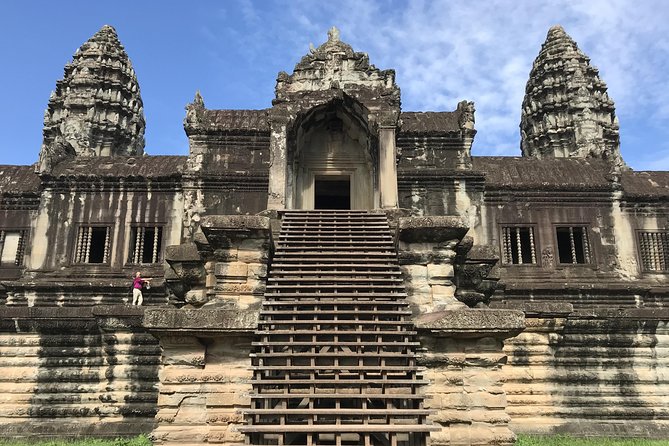 Private Angkor Wat Half Day Tour - Cancellation Policy