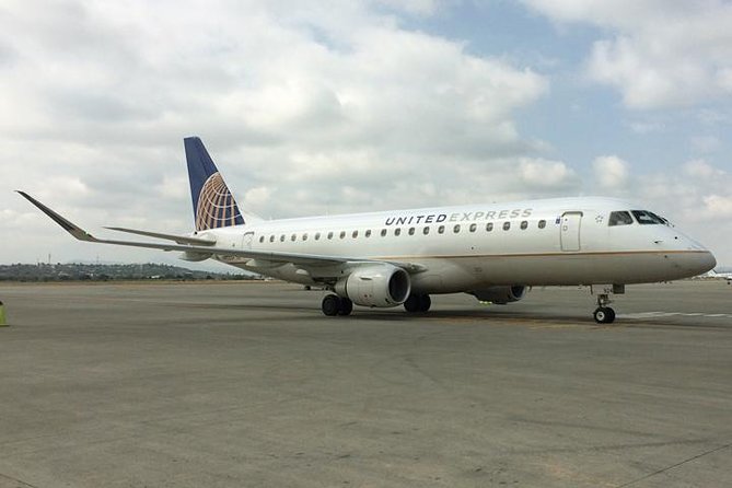 Private Arrival and Transfer Airport to Delhi Hotel by Car - Operating Hours: Monday - Sunday