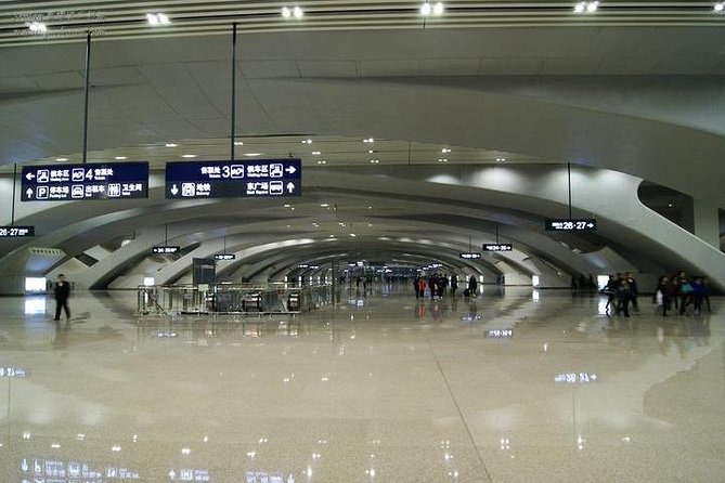 Private Baiyun Airport Arrival Transfer to Guangzhou South Railway Station - Schedule Details