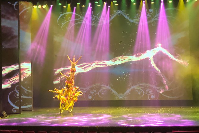 Private Beijing Evening Tour of Chaoyang Acrobatics and Hutong - Price and Booking