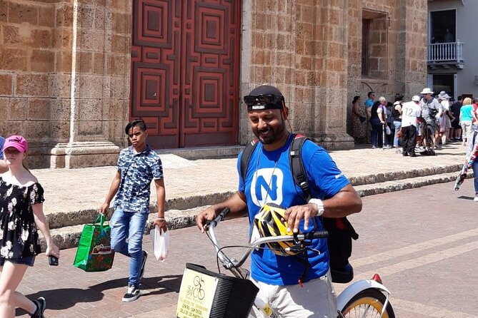 Private Bike Tour Through the Walled City in Cartagena - Accessibility Considerations