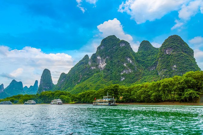Private Day Tour: Li River Cruise and Yangshuo - Accessibility and Recommendations