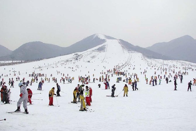 Private Day Tour of Beijing Jundushan Ski Resort and Juyongguan Great Wall - Attire and Requirements
